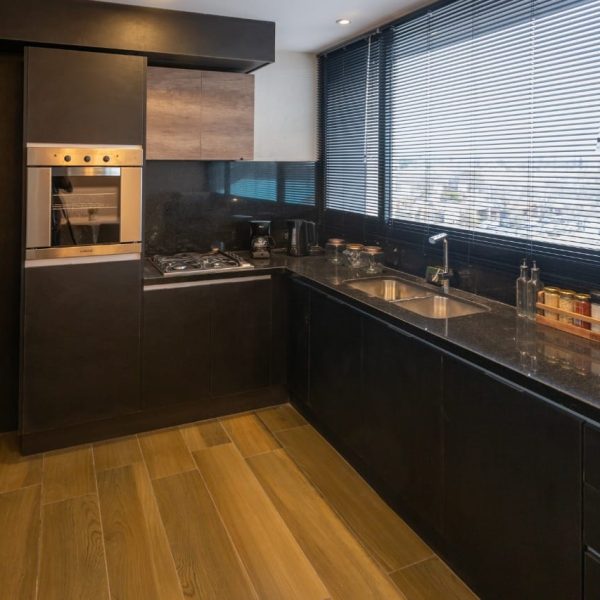 246f9170-4713-4e50-9d89-8b9b81eff47c